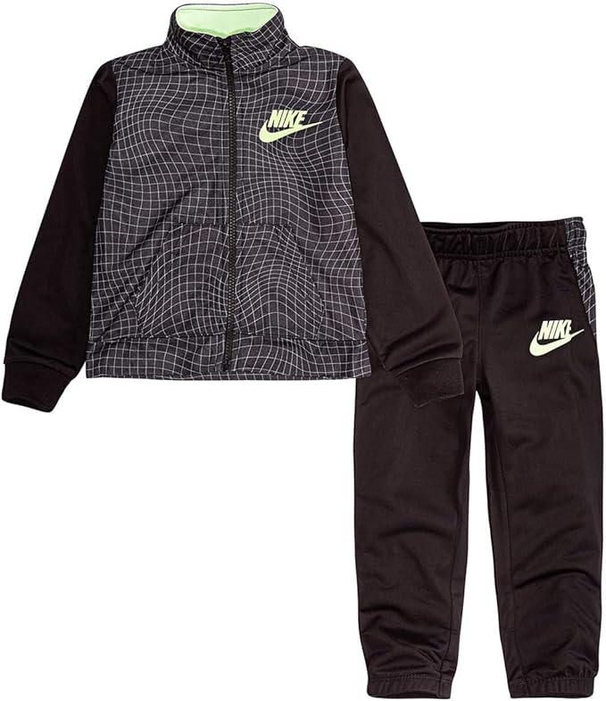 Nike Boys' 2Piece Tracksuit Clothing