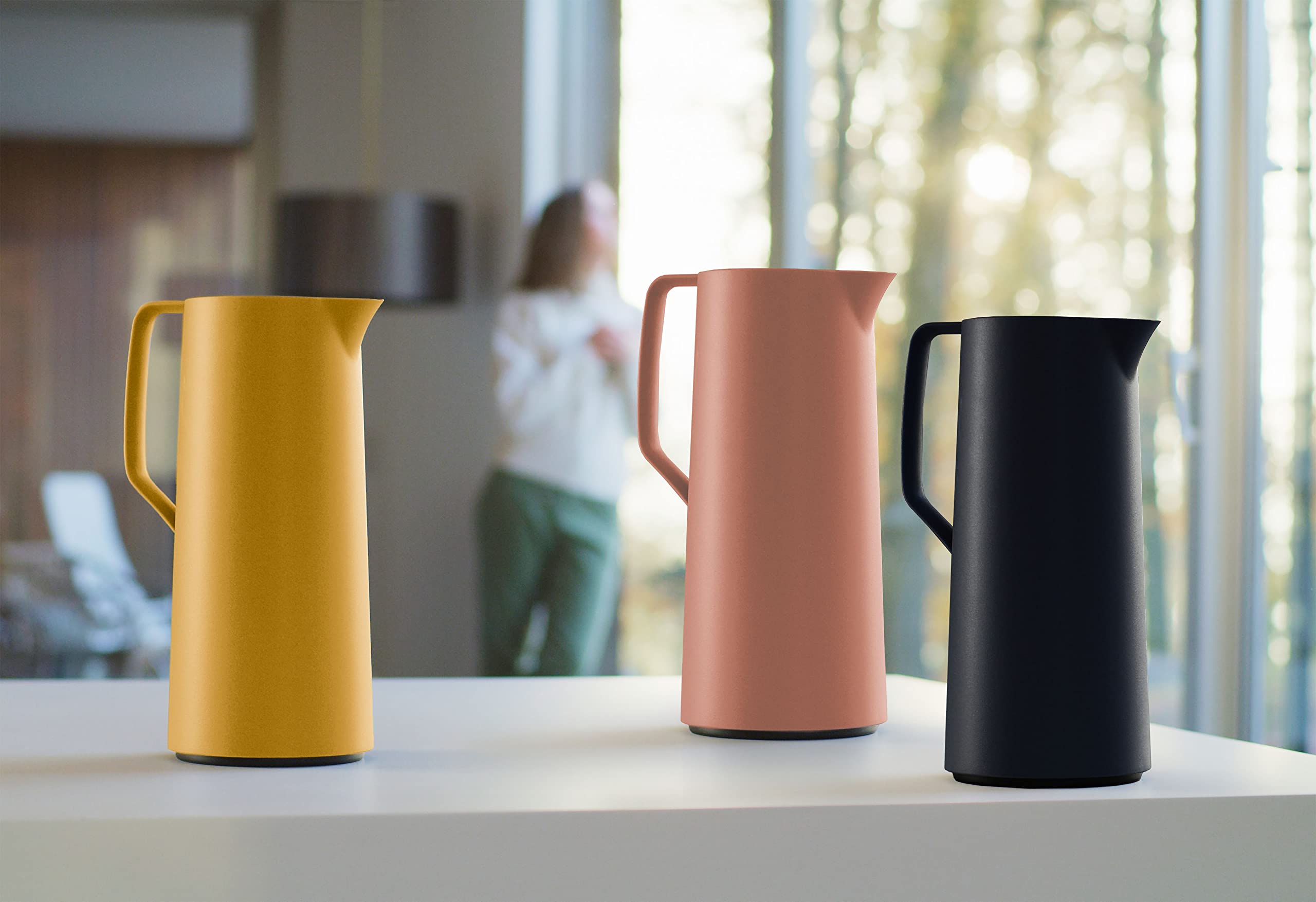 Emsa N41709 Motiva Isolierkanne | 1 Liter | Quick-Press-Verschluss | 12h heiß, 24h kalt | Glaskolben | Made in Germany | Nordisches Design | Terrakotta 7