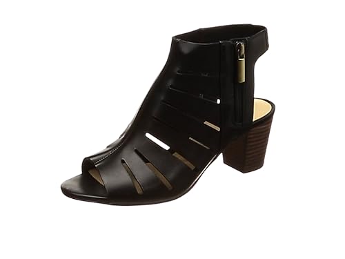 clarks closed toe leather sandals