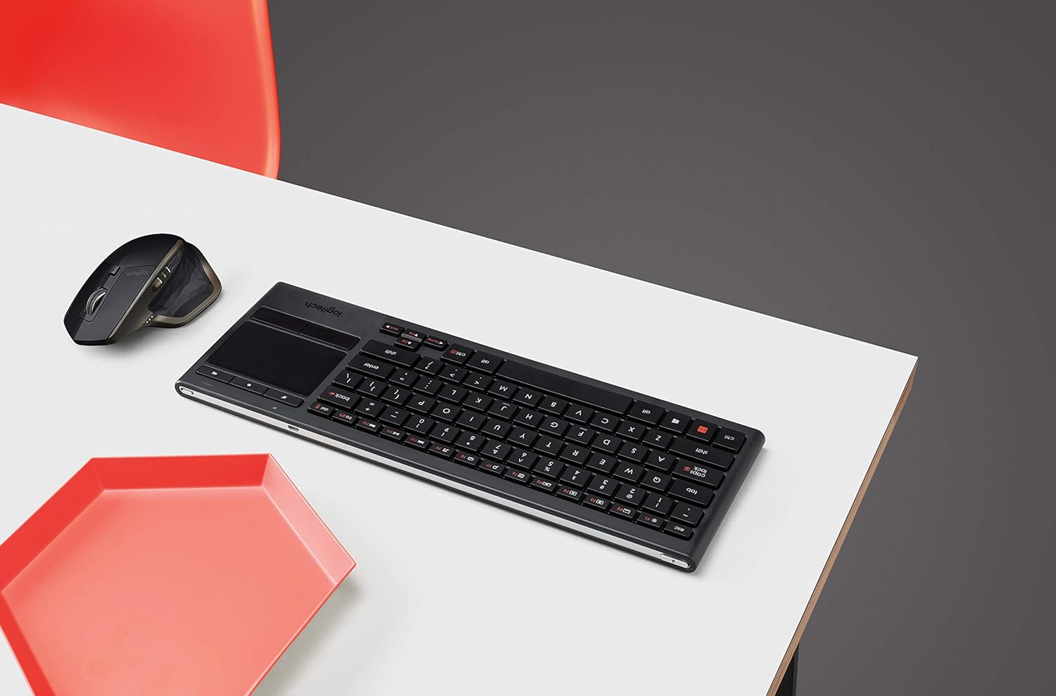 Logitech K830 Illuminated Living-Room Keyboard with Built-in Touchpad – Easy-access Media Keys and Shortcut Keys for Windows or Android: Computers & Accessories