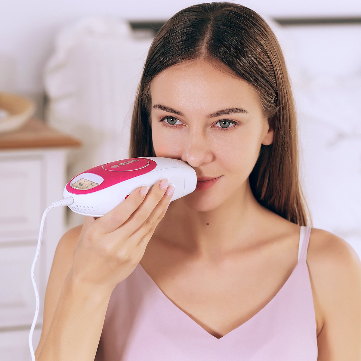 IPL Hair Removal System Veme 500,000 Pulses for Women & Man - Permanent Results on Face and Body