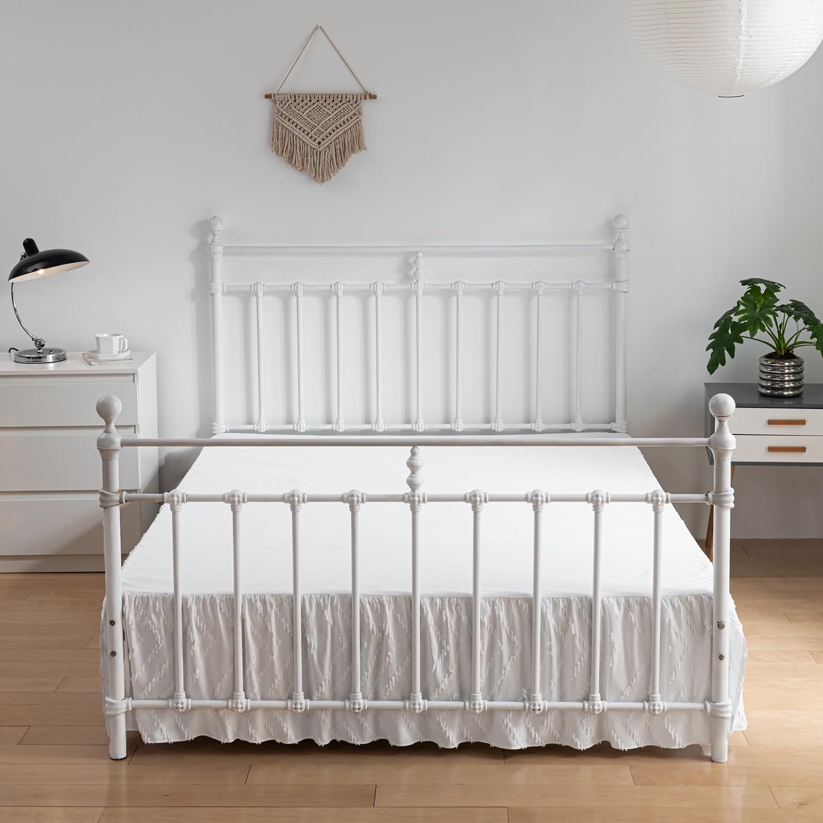 TSUTOMI Tufted Bed Skirt Queen Size, Ruffled Bed Skirt with Split Corners, Bed Skirt 16 Inch Drop,Boho Full Size Bed Skirt Soft Embroidery Design, Bed Skirt Queen Size, Wave-white