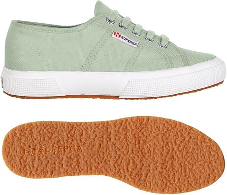 superga mint