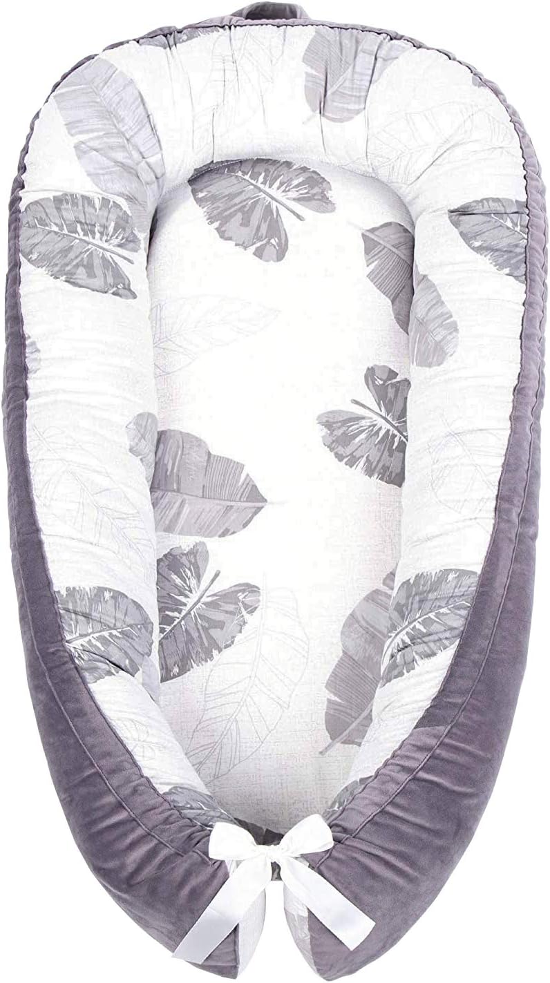 MAMERIA Baby Lounger Perfect for Co Sleeping Portable Crib Baby Nest Bassinet Snuggle Bed for Travel (Gray Banana Leaf)