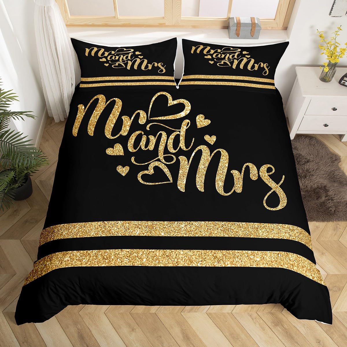 Manfei Mr and Mrs Duvet Cover Set Double Size, Gold Glitter Comforter Cover with 2 Pillowcases, Sparkling Hearts Stripes Bedding Set 3pcs for Lovers Couples Adults Room Decor Romantic Bedspread Cover