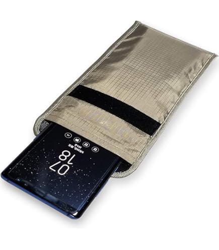 Meichoon Blocker Pouch Borsa Di Schermatura Del Segnale RFID Anti Tracking Spy Theft Pouch Radiazioni Il Nuovo Appiccicoso Durevole Key Blocker Jammer Portafoglio Telefono Cellulare Protezione Nero