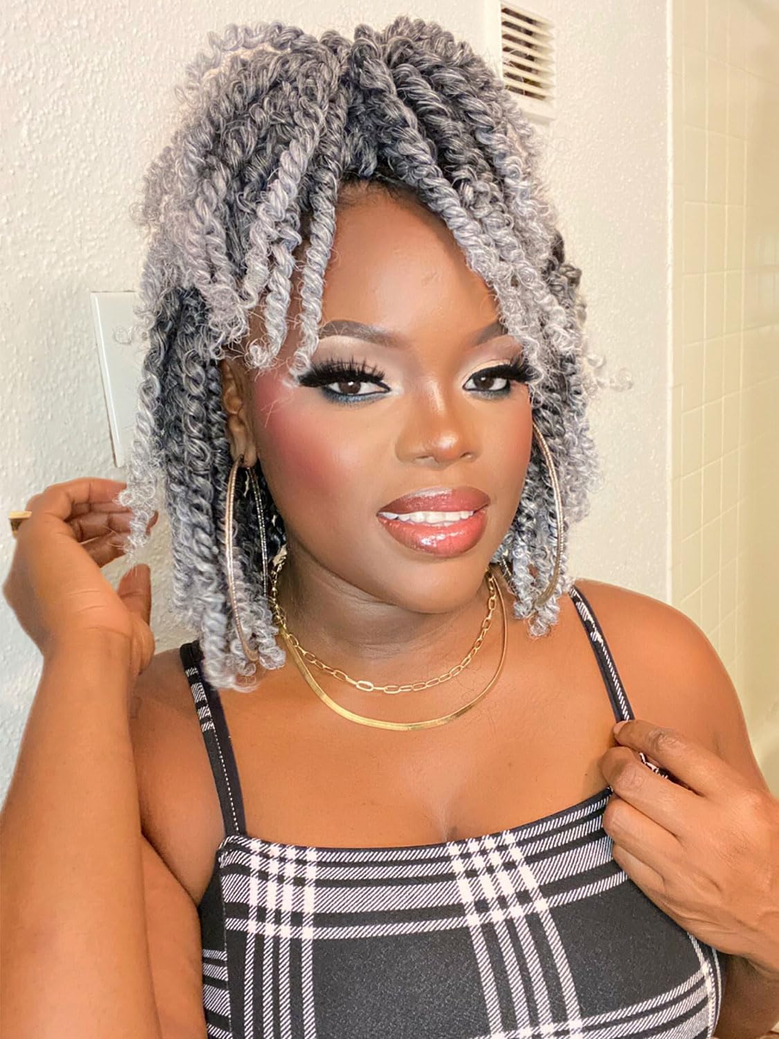 Photo 1 of 8 Packs Passion Twist Hair 6 Inch Pre-twisted Passion Twist Crochet Hair Pre-looped Crochet Braids for Women Passion Twists Braiding Hair Synthetic Hair Extensions