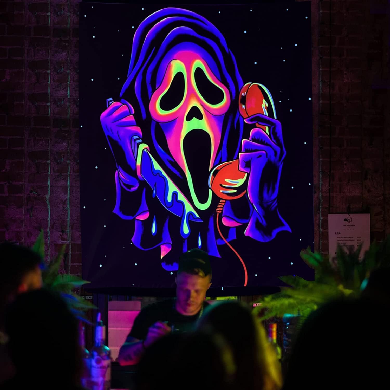 Simpkeely Blacklight Horror Face Tapestry, UV Reactive Ghost Wall Hanging Tapestries, Glow in the Dark Party Backdrop Halloween Decoration Tapestry for Bedroom, Living Room - 130cm x 150cm