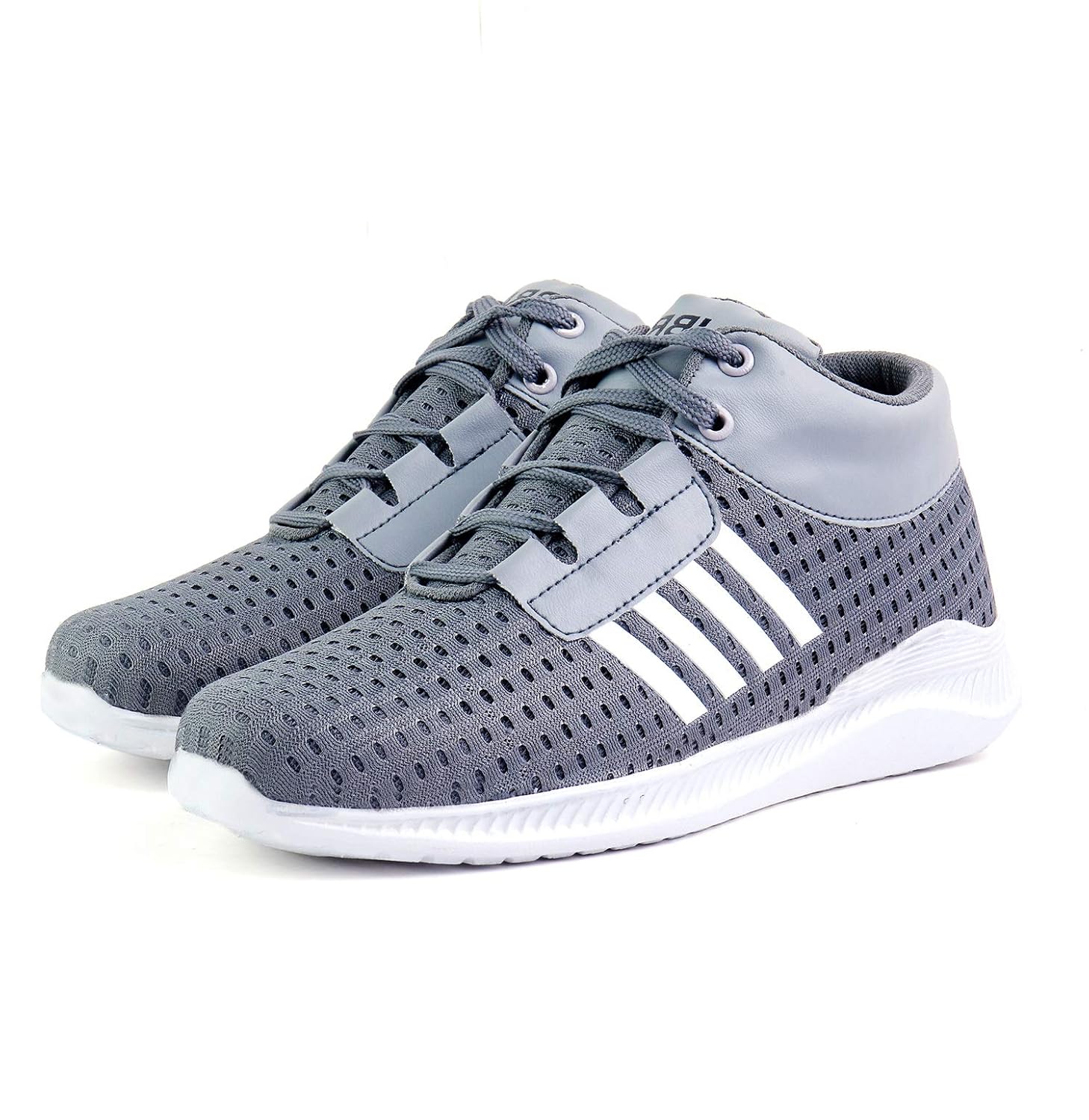 sports shoes for boys under 300