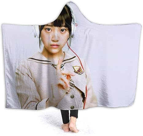 Amazon Co Jp 乃木坂46 堀未央奈 10 フード付き ブランケット フード付きブランケット冬暖かいぬいぐるみの 柔らかい あったか巻き毛布 ブランケット 着る毛布 昼寝ブランケット 防寒 寝具 秋冬 ホーム キッチン