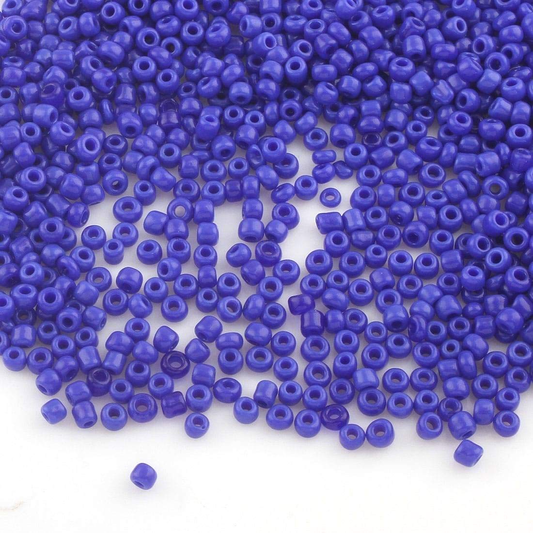 6500 Pieces Glass Seed Beads 2 mm Opaque Matt 11/0 Pony Beads Opaque Lustre Opaque Seed Beads (Royal Blue)