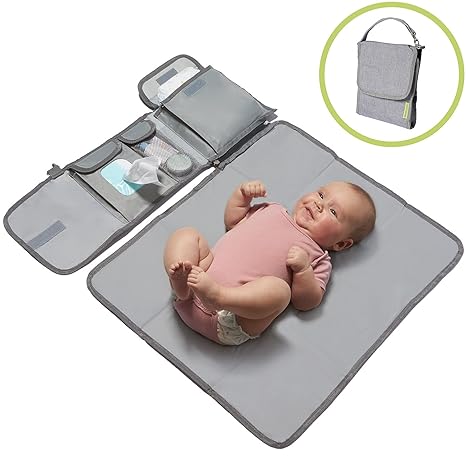 kiwicado kleine Wickeltasche Wickelset Wickelunterlage für unterwegs Babys Wickeln auf Reisen Wickeltisch (kompakt)