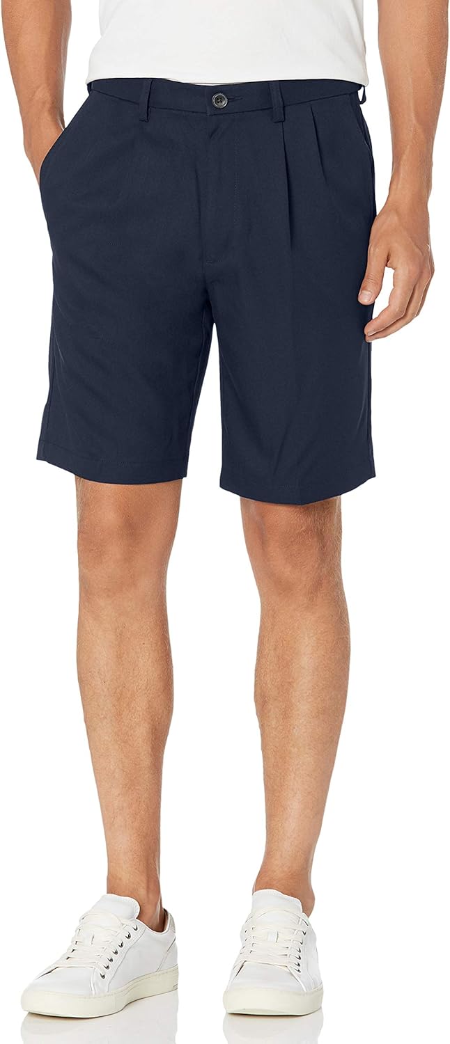Haggar Men's Cool 18 Pro Pleat Front 4-Way Stretch Expandable Waist Short- Regular and Big & Tall Sizes at  Men’s Clothing store