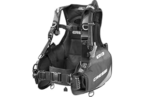 Cressi Lightweight Scuba Diving Jacket BCD with Integrated Movable Weight Pockets and 3 Exhaust Valves: R1: Designed in Italy