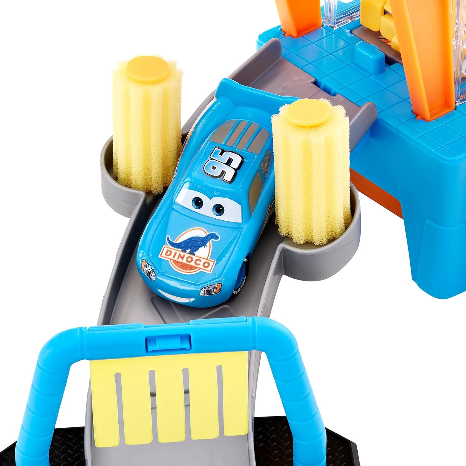 Disney Cars Toys and Pixar Cars Color Change Dinoco Car Wash Playset with Pitty and Exclusive Lightning McQueen Vehicle, Interactive Water Play Toy for Kids Age 4 Years and Older: Toys & Games