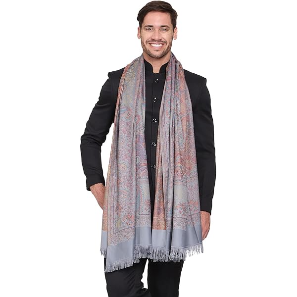 Ular bir kampirni jinsiy aloqa qilishga undadilar