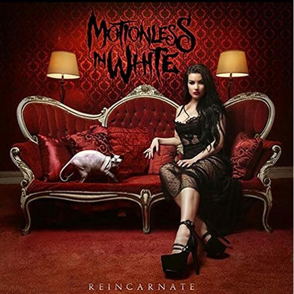 Scoring The End Of The World(Deluxe Edition): Amazon.com.br: CD e
