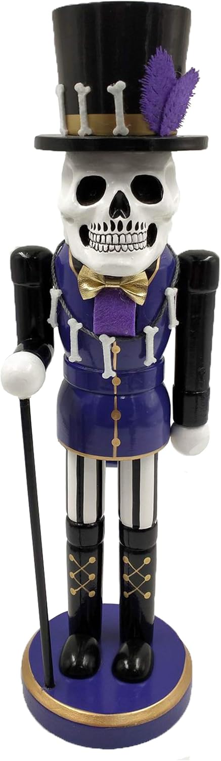 Nutcrackers - Santa's Workshop 14