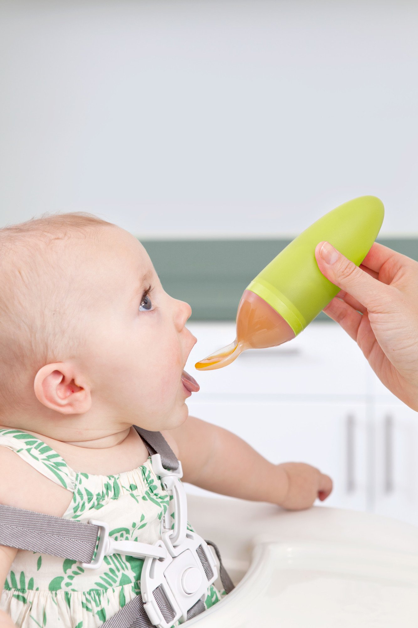Tomy Boon Squirt Silicone Baby Food Dispensing Spoon Feeding