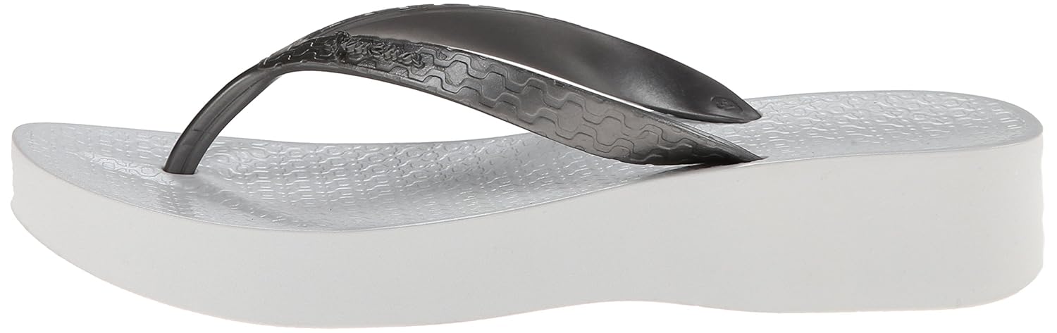 ipanema women's tropical flip flop