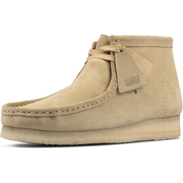Amazon.com | Clarks Men's Wallabee Boot GTX Chukka, khaki