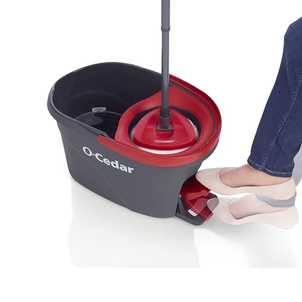 O-CEDAR EASYWRING MICROFIBER SPIN MOP & BUCKET FLOOR CLEANING SYSTEM + 2 EXTRA REFILLS, RED/GRAY