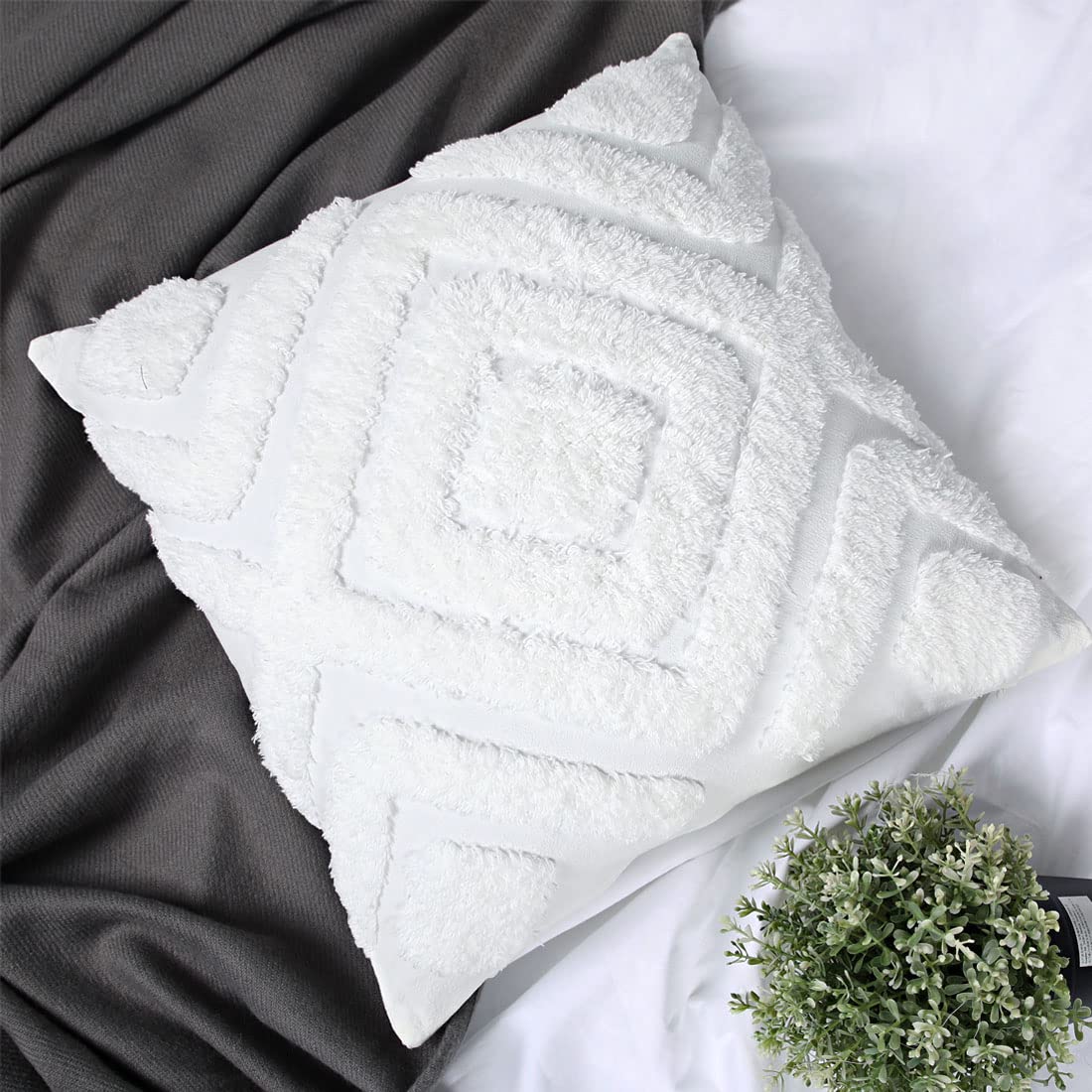 Boho Cushion Covers White Cream 45x45Cm 18x18IN Diamond Bohemian Geo Textured Tufted Throw Pillow Cover Sofa Chair Cute Ivory Decorative Set of 2