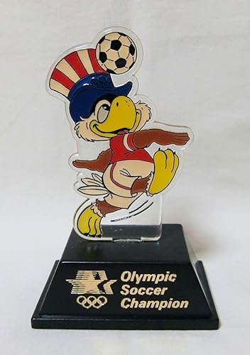Amazon １９８４年開催 ロサンゼルス オリンピック イーグル サム サッカー トロフィー アプローズ社製 通販