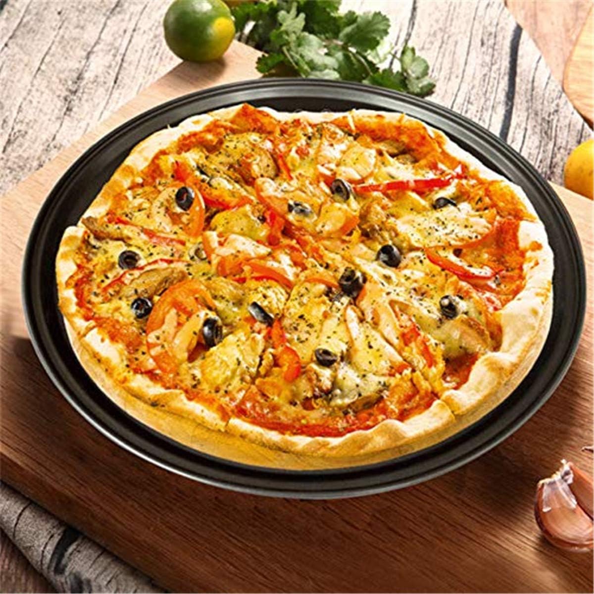 Alices 13 Inch/32CM Nonstick Carbon Steel Pizza Pan, Pizza Tray， Bakeware Perforated Round For Home Kitchen: Kitchen & Dining