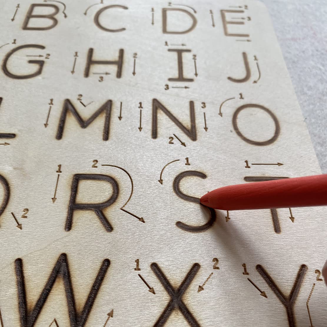 hzsshb Wooden Letters Practicing Board,Reusable Handwriting Alphabet Tracing Board Double-Sided Toddlers and Preschool Gifts Learning Toys Learning to Write ABC for Kids Ages 3-8