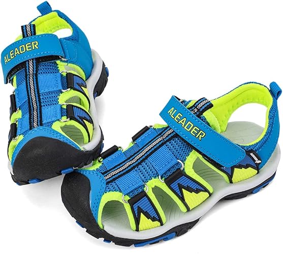 boys water shoes size 4