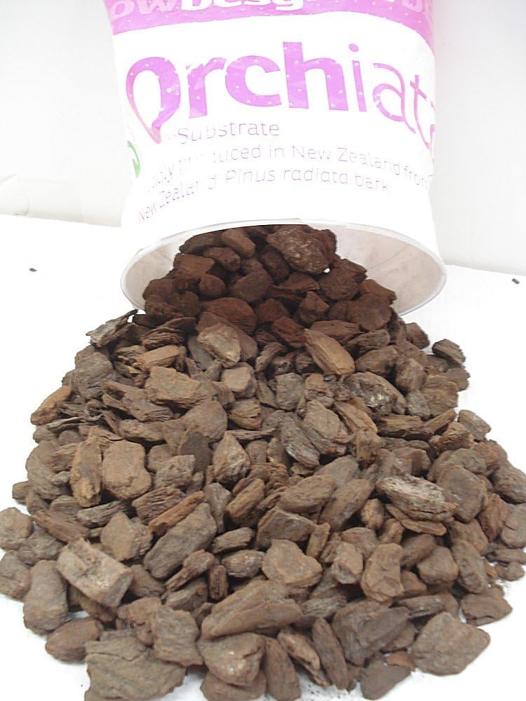 Orchiata New Zealand Pinus Radiata Bark - Ex Large Chips (1") - 40 Liter Bag (10.5 gallons)
