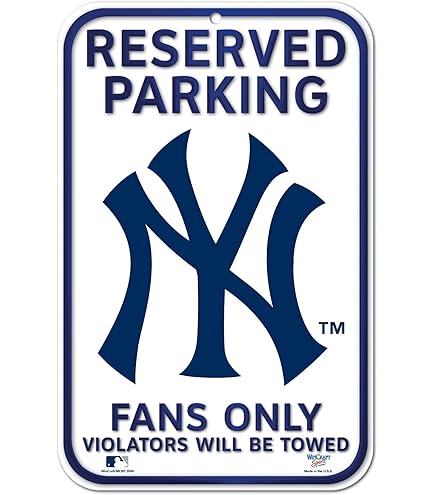 Amazon.com: NY New York Yankees Official MLB Baseball Team