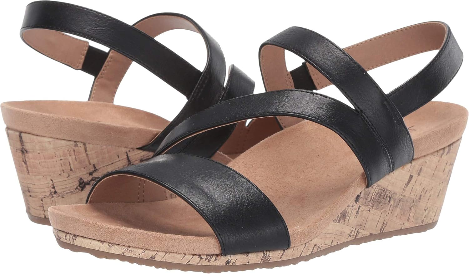 boys green running shoes