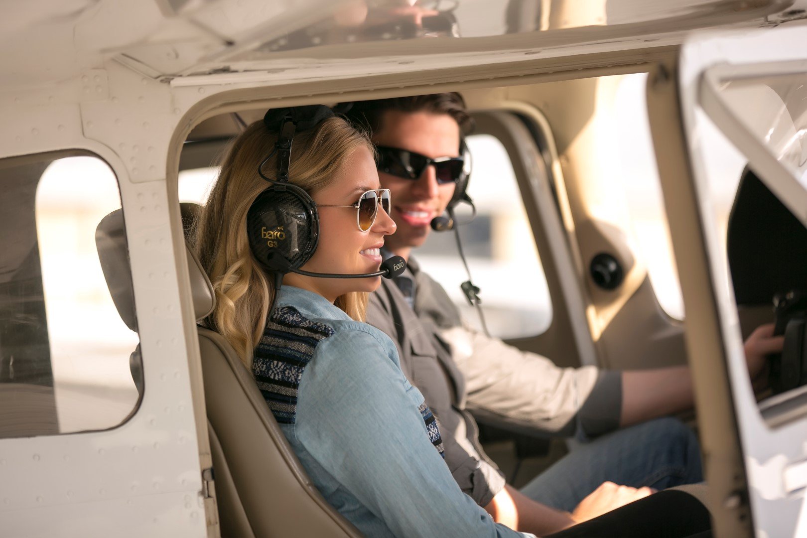 Faro G3 ANR Aviation Headset (Active Noise Reduction) Carbon Fiber Premium Pilot Headset with Bluetooth