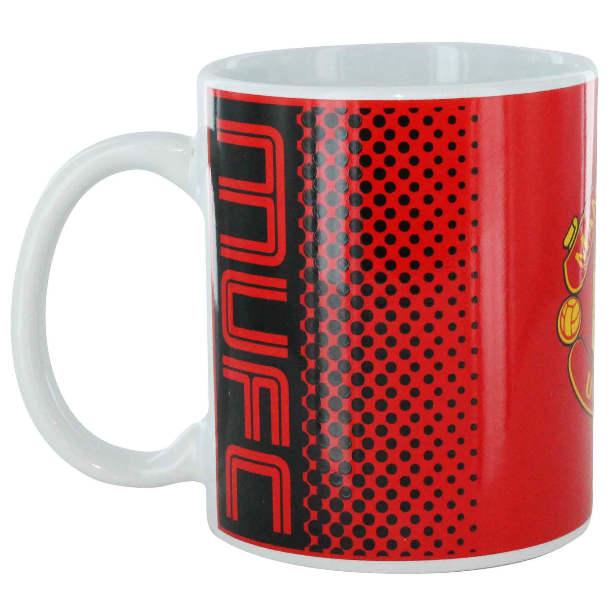 Official Manchester United 11oz Ceramic Football Crest Mug (Boxed Item)