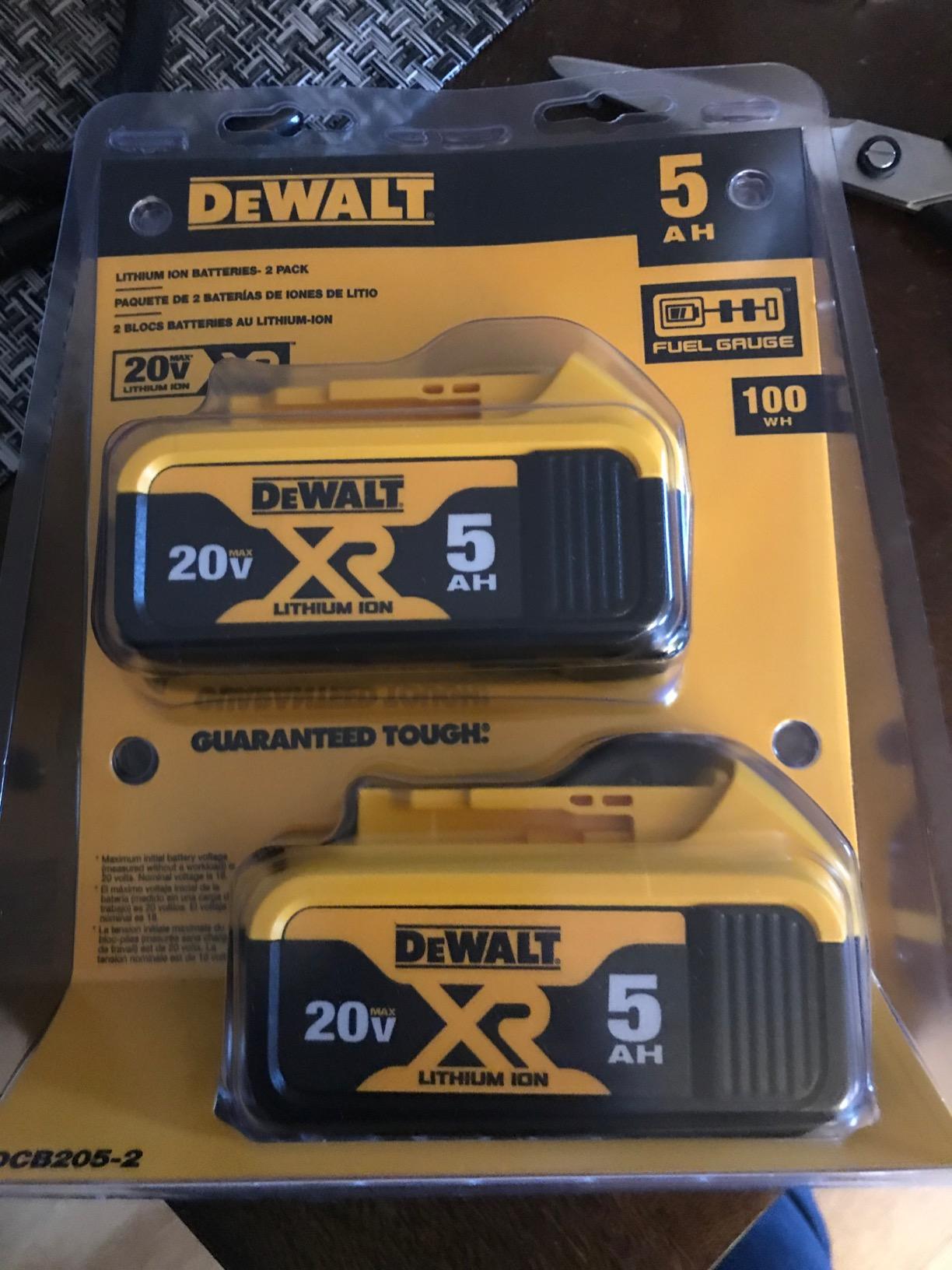 DEWALT 20V MAX Lithium-Ion 5.0 AH Battery (2-Pack) photo review