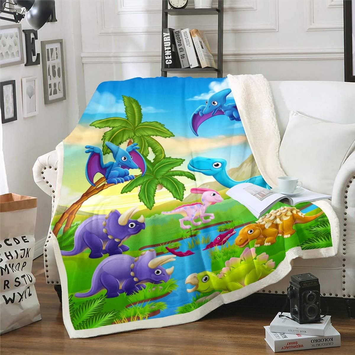 Feelyou Kids Fleece Blanket Cartoon Dinosaur Sherpa Throw
