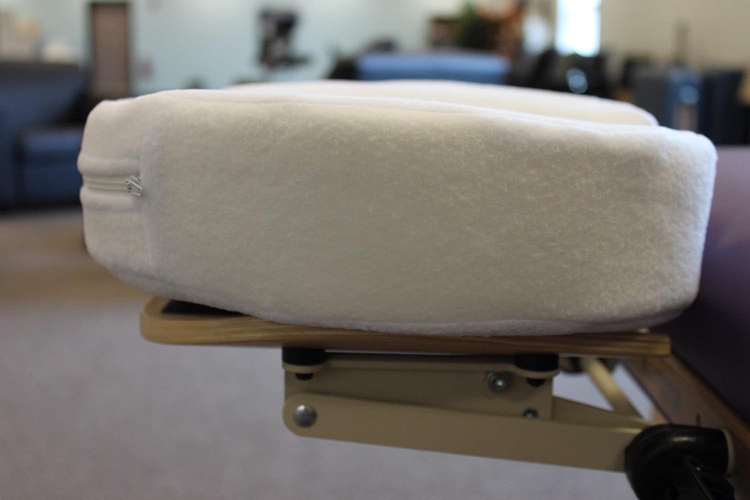 NRG Memory Foam Massage Table Face Cradle Pad with Ultra-Soft Fleece Cover - Head Rest Cushion Pillow Positions Head and Neck in Perfect Alignment with Spine - Temperature and Pressure Sensitive Foam : Beauty