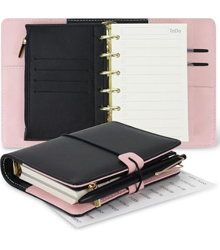 Buqoo Classeur budgétaire A7 en cuir synthétique avec fermeture éclair et 6 anneaux rechargeables - Carnet de notes pour femme/homme - Rose Buqoo Classeur budgétaire A7 en cuir synthétique avec fermeture éclair et 6 anneaux rechargeables - Carnet de notes pour femme/homme - Rose