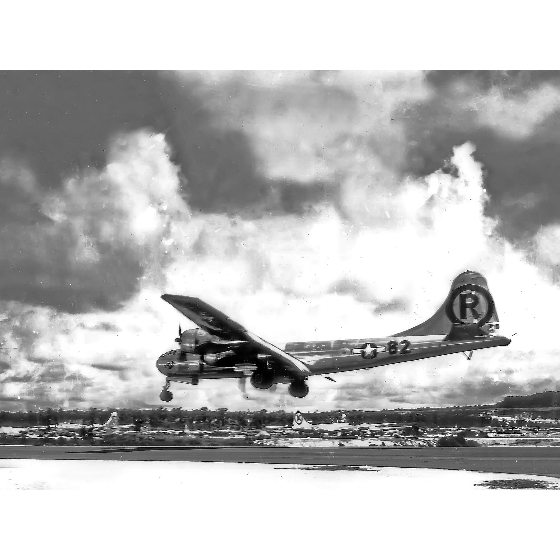 Artery8 B29 Superfortress Enola Gay After Hiroshima Atomic Raid 1945 Large Wall Art Poster Print Thick Paper 18X24 Inch