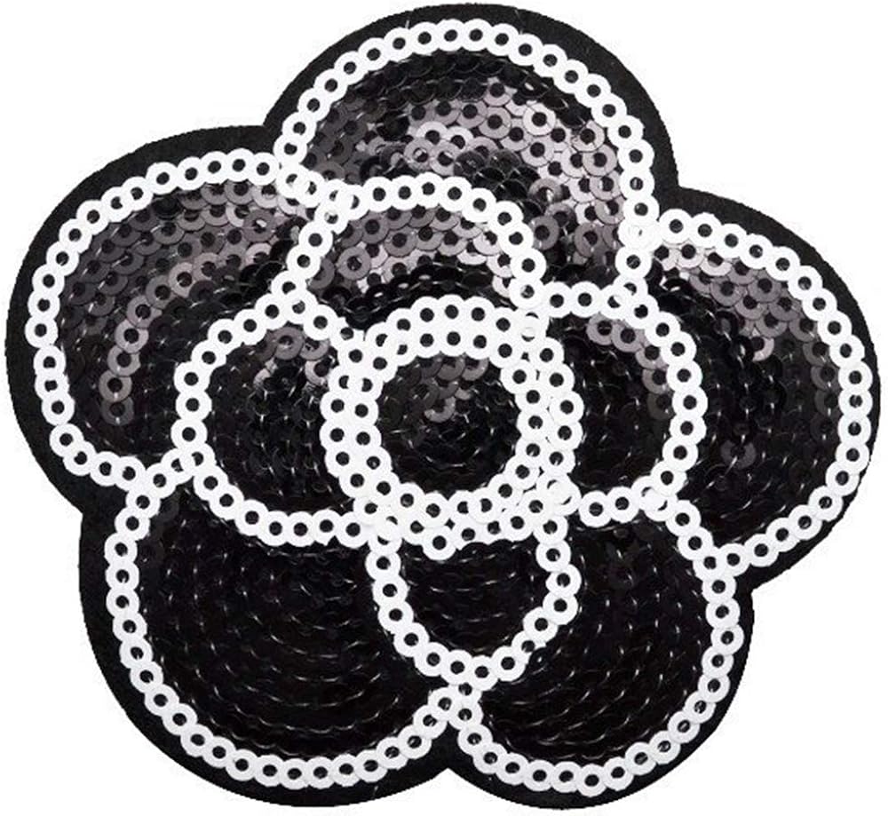Amazon Co Jp ワッペン スパンコールワッペン アイロン接着 縦6 8cm 横6 8cm Or 縦7cm 横7 5cm カメリア 花 フラワー アイロンワッペン アップリケ 手芸 人気 Wappen ブラック ジュエリー