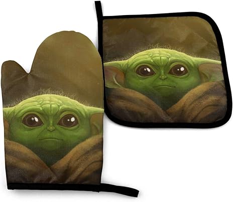 Amazon Com The Mandalorian Yoda Oven Mitts And Pot Holders Sets Hanging Oven Gloves Pot Holders 2 Piece Set For Kitchen Non Slip Heat Resistant Bbq Cooking Baking Grilling Machine Washable Home Kitchen