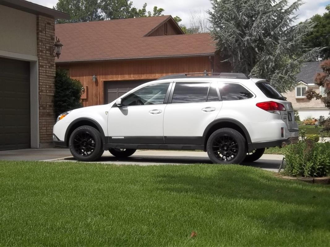 Motegi-Racing-MR118-Matte-Black-Wheel-18x85x112mm-45mm-offset