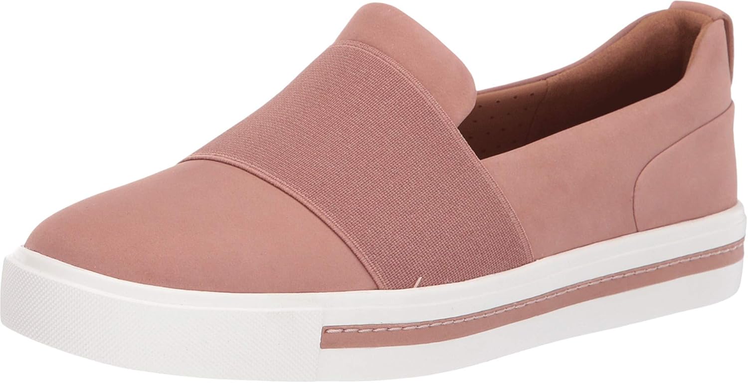 clarks women's slip on sneakers