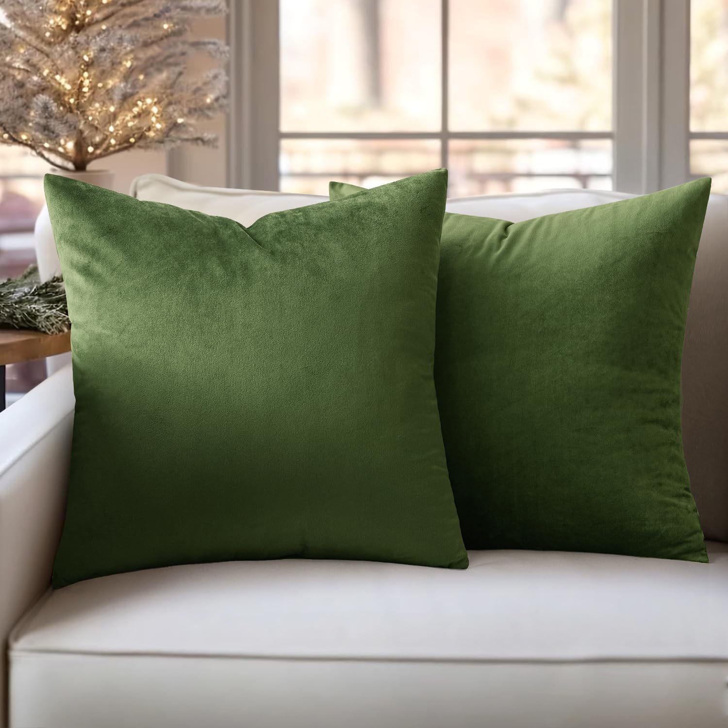 Slozzi Set of 2 Velvet Cushion Covers Home Plain Decorative Throw Pillow cases 20x20 Inch 50x50 cm Soft Square Pillow Covers for Sofa Bedroom Matcha Green