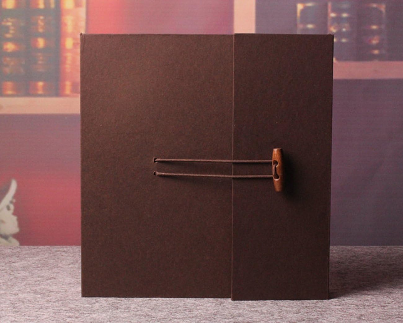 T-HAOHUA Vintage Multifunctional Scrapbook Use as DIY Photo Album,Wedding Photo Album,Guestbook,Notepad Portfolio Shape Design with Loose-leaf Paper