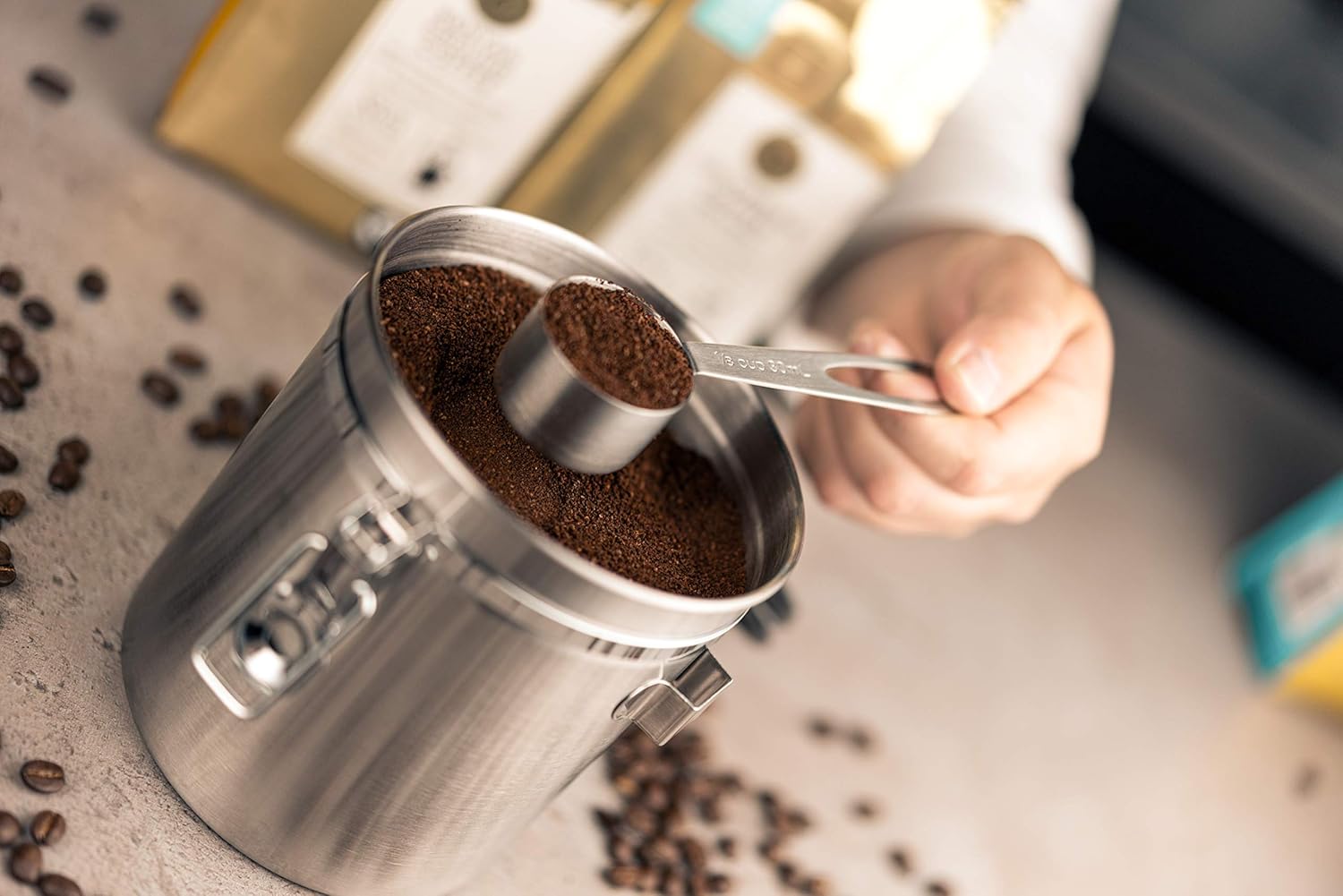Café Olé Stainless Steel Bean & Ground Coffee Storage Canister, 500g, Silver - Image 4