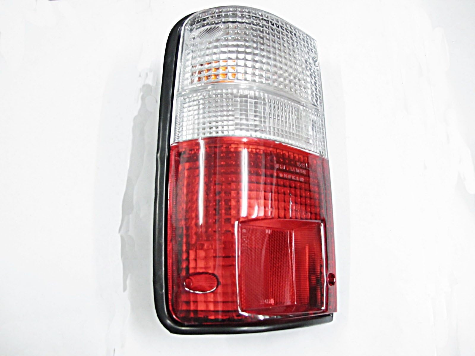 Tail Light Rear Lamp Toyota Hilux Year 1989 - 1995 Left Lh