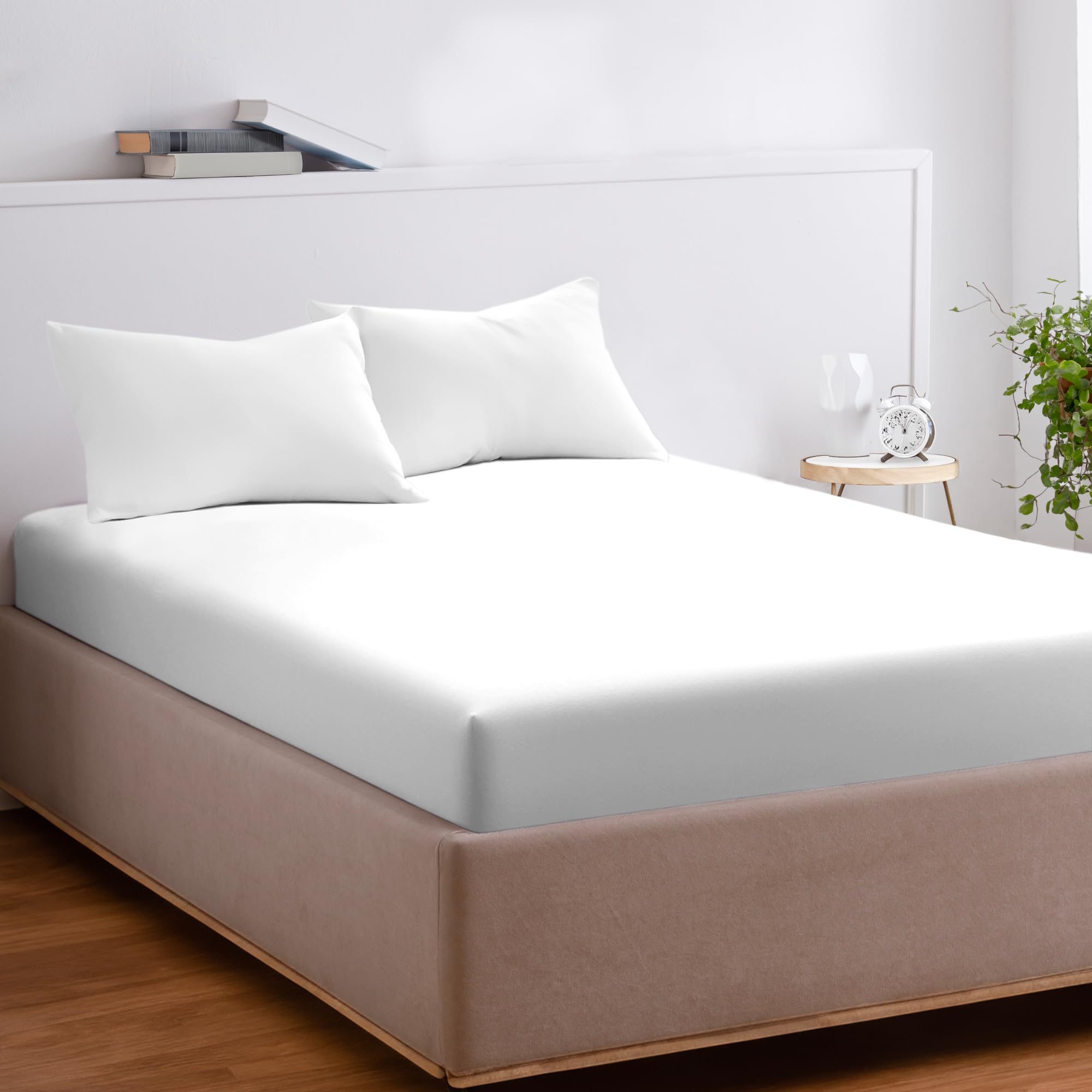 EKOSCIOUS 100% Tencel Lyocell Eucalyptus Sateen Soft Solid, Super King Size, 18'' Deep Pocket Fitted Bed Sheet, White - Breathable, Cool & Softer